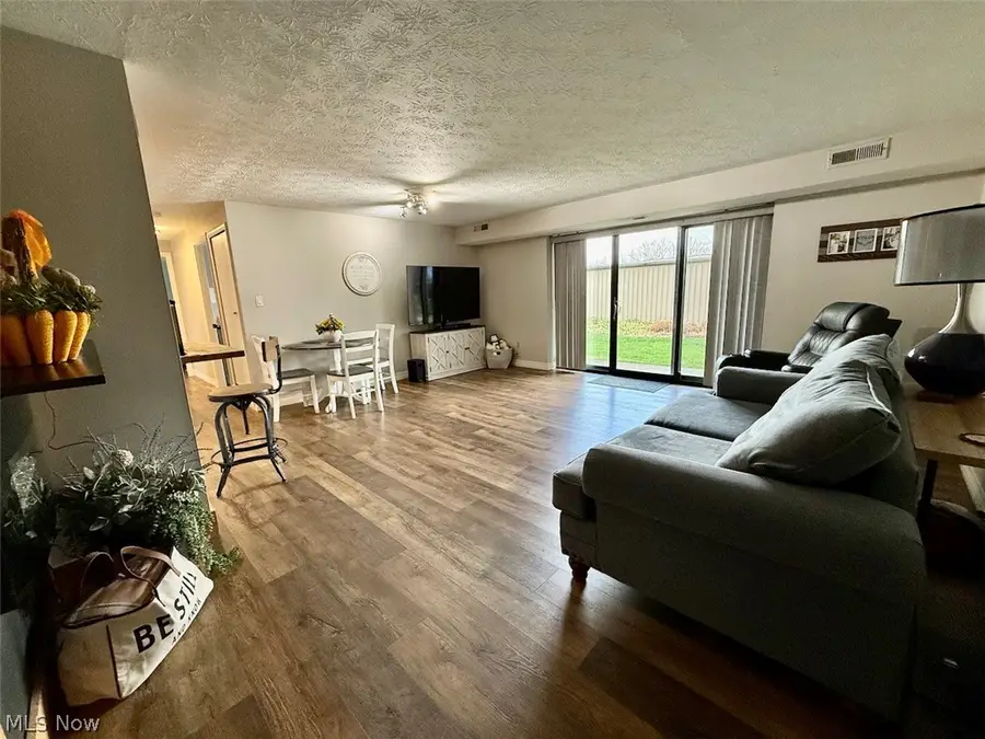 9831 Sunrise Boulevard #P27, North Royalton, OH 44133 - #2