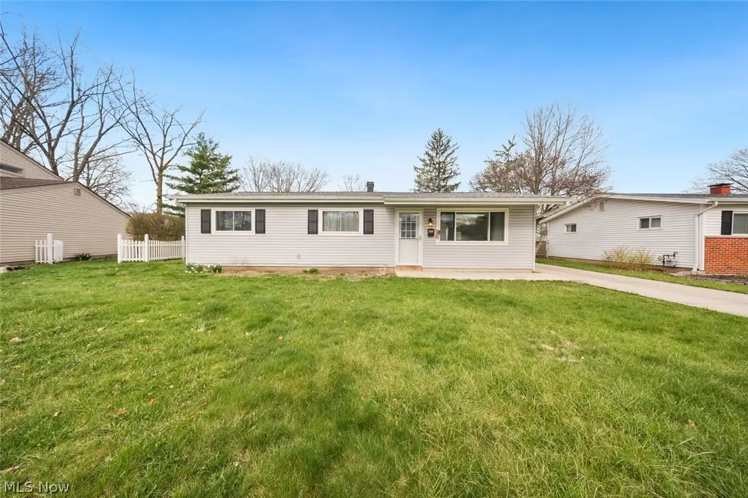 3538 Clayton Drive, North Olmsted, OH 44070 - #1