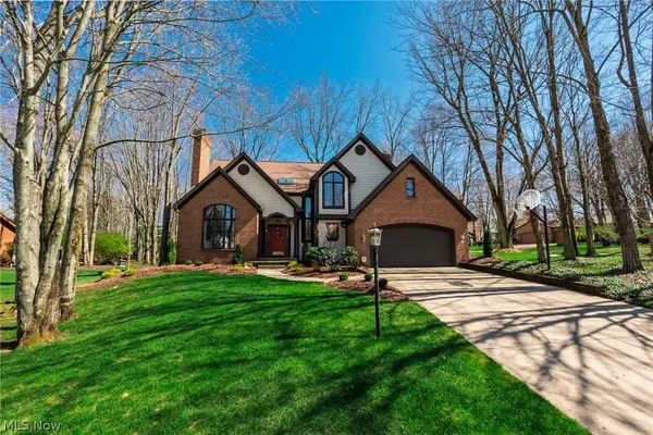 3470 Hunters Crossing, Stow, OH 44224