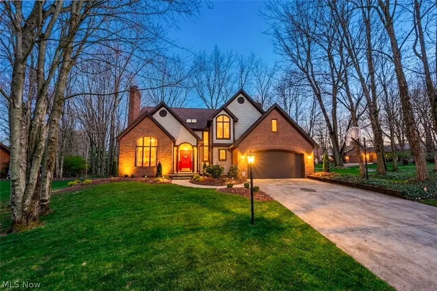 3470 Hunters Crossing, Stow, OH 44224 - #2