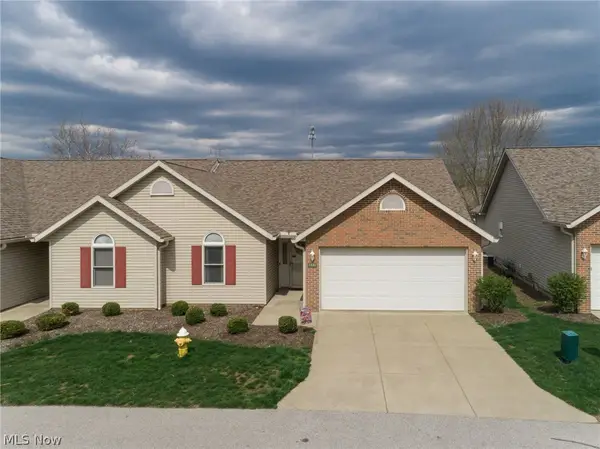 1432 Waters Edge Drive, Akron, OH 44313