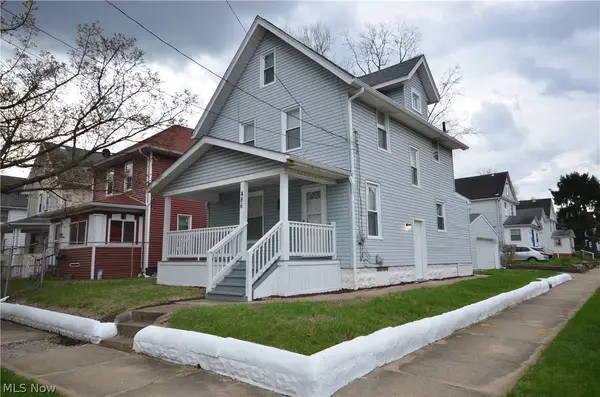 486 Howe Street, Akron, OH 44307