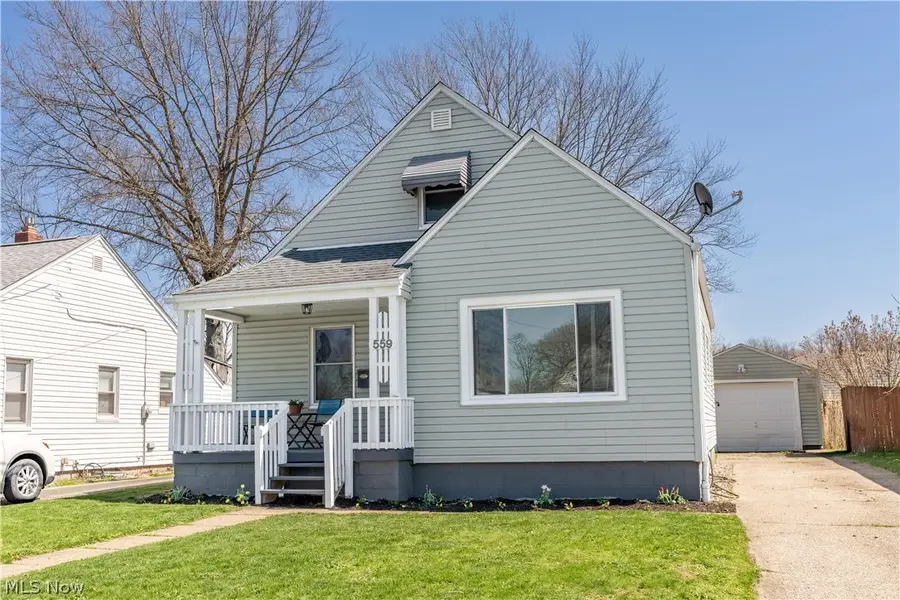 559 Essex Street, Akron, OH 44306 - #2