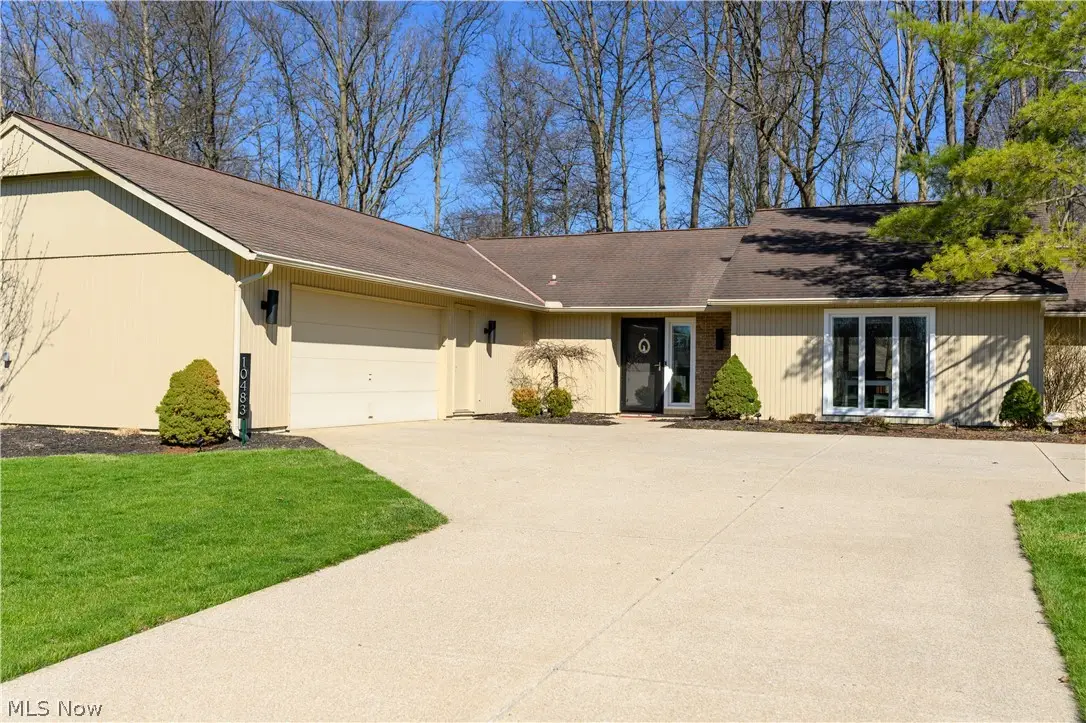 10483 Shale Brook Way, Strongsville, OH 44149 - #1