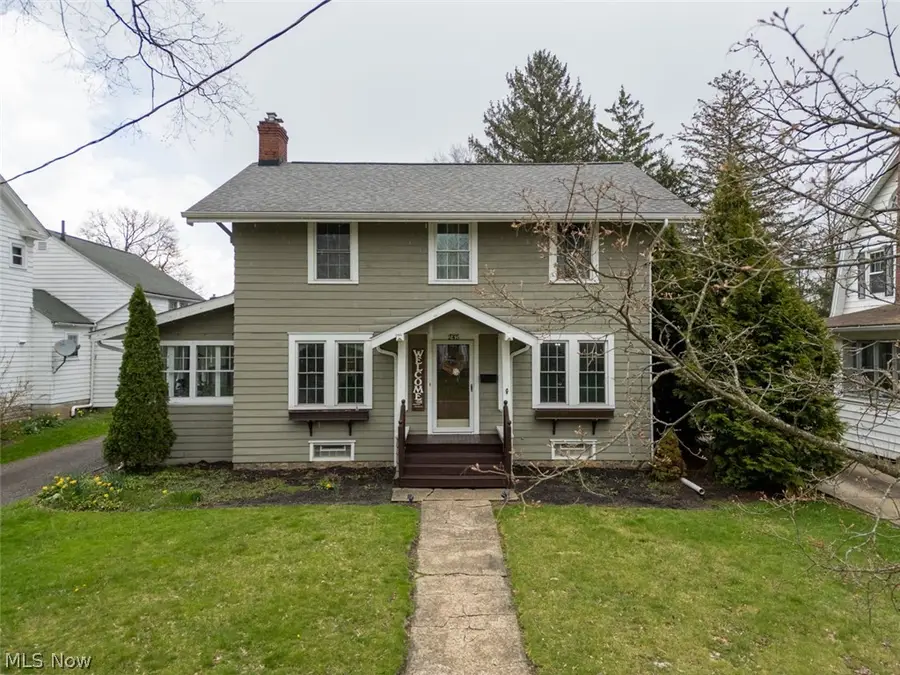 245 S Freedom Street, Ravenna, OH 44266 - #2