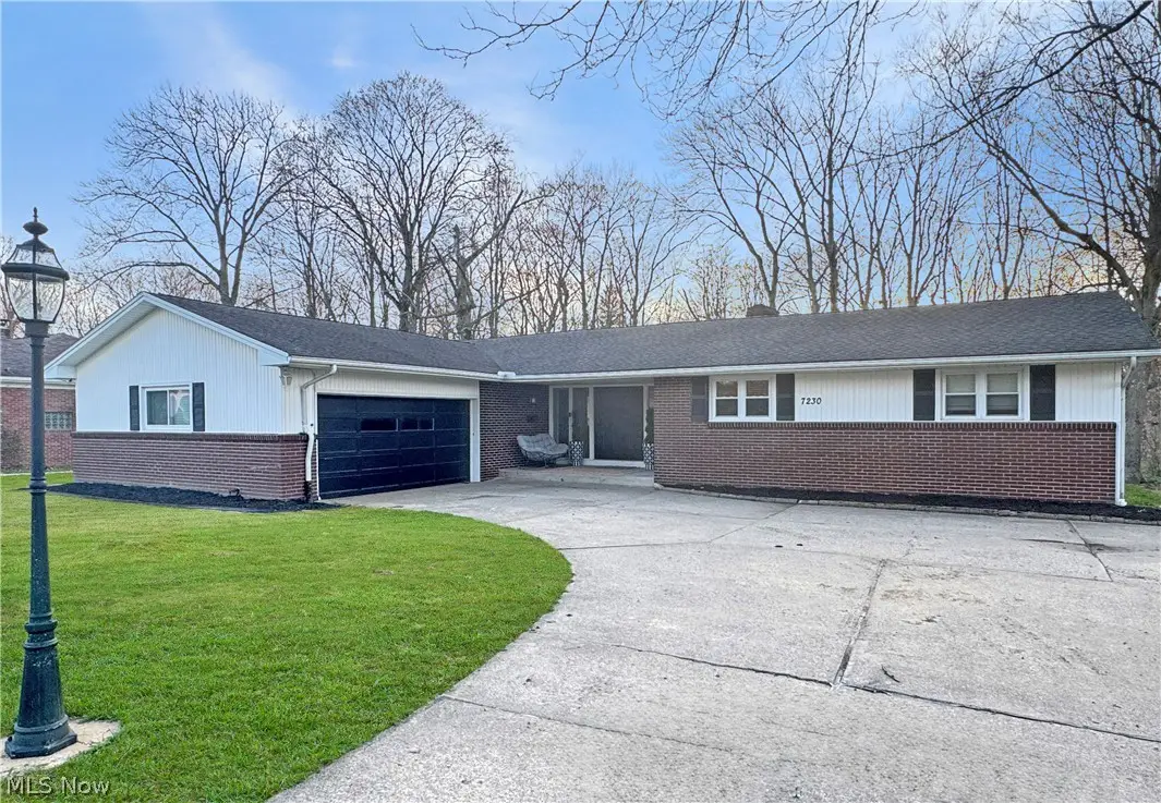 7230 Elmland Avenue, Poland, OH 44514 - #1