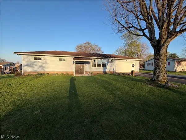 22179 Valley View Drive, West Lafayette, OH 43845