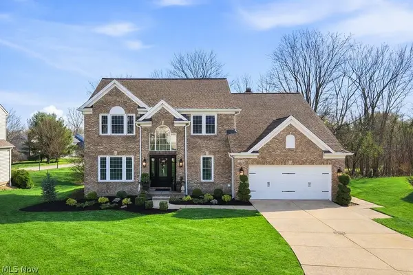 9943 Brookhill Circle, Twinsburg, OH 44087