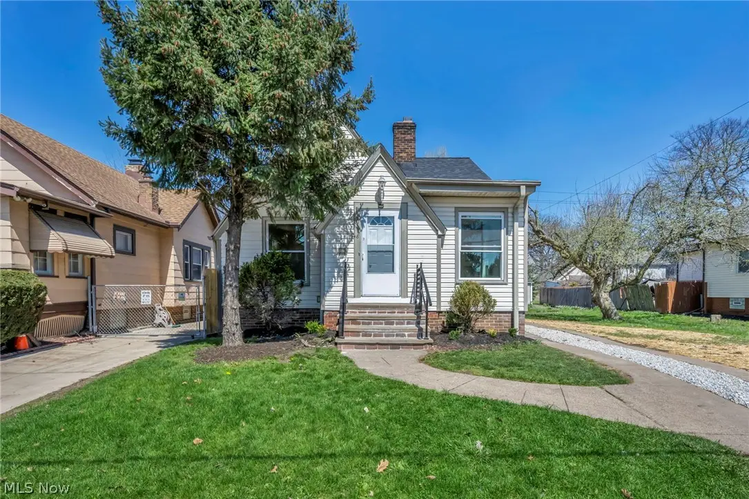 10318 Thrush Avenue, Cleveland, OH 44111 - #1