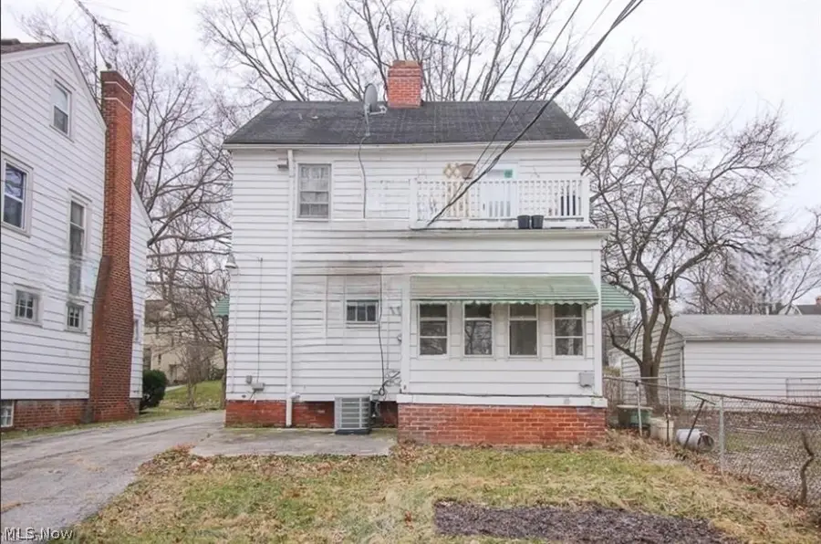 3801 Woodridge Road, Cleveland, OH 44121 - #2