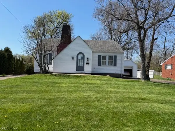 1821 Whipple Nw Avenue, Canton, OH 44708