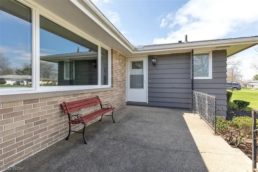 3827 Valleyview Drive, Lorain, OH 44053 - #2