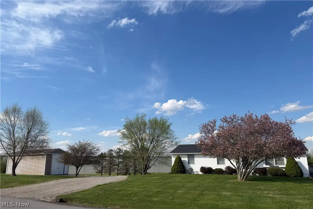 3585 Old Wheeling Road, Zanesville, OH 43701 - #1