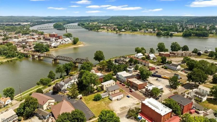 118 Maple Street, Marietta, OH 45750 - #3