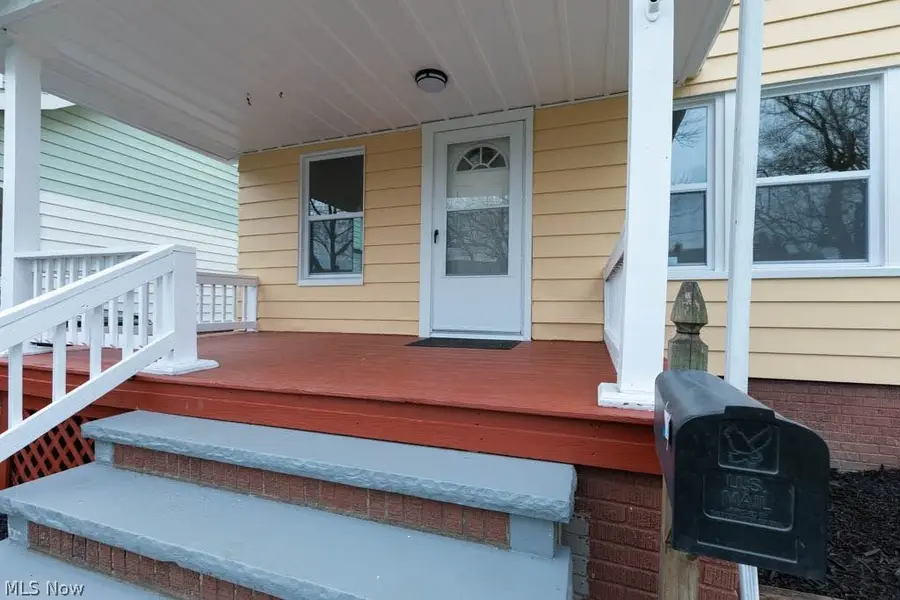 3720 Washington Park, Newburgh Heights, OH 44105 - #3