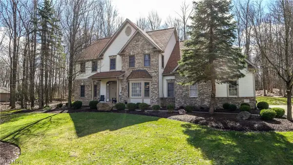 11779 Derbyshire Lane, Chagrin Falls, OH 44023