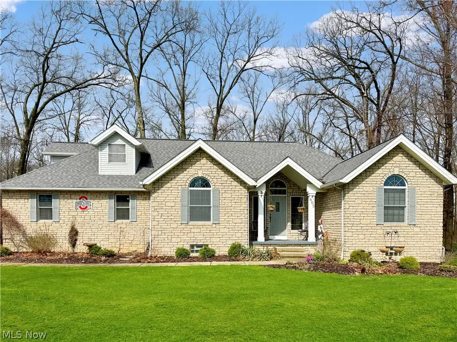 605 Sassafras Drive, Vermilion, OH 44089 - #2