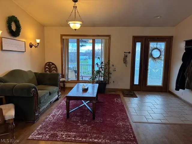 279 Virginia Street, Wellsburg, WV 26070 - #2