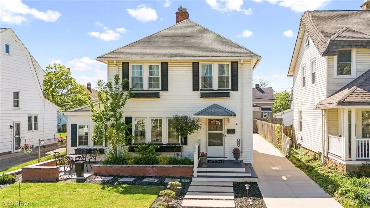 2064 Lincoln Avenue, Lakewood, OH 44107 - #1