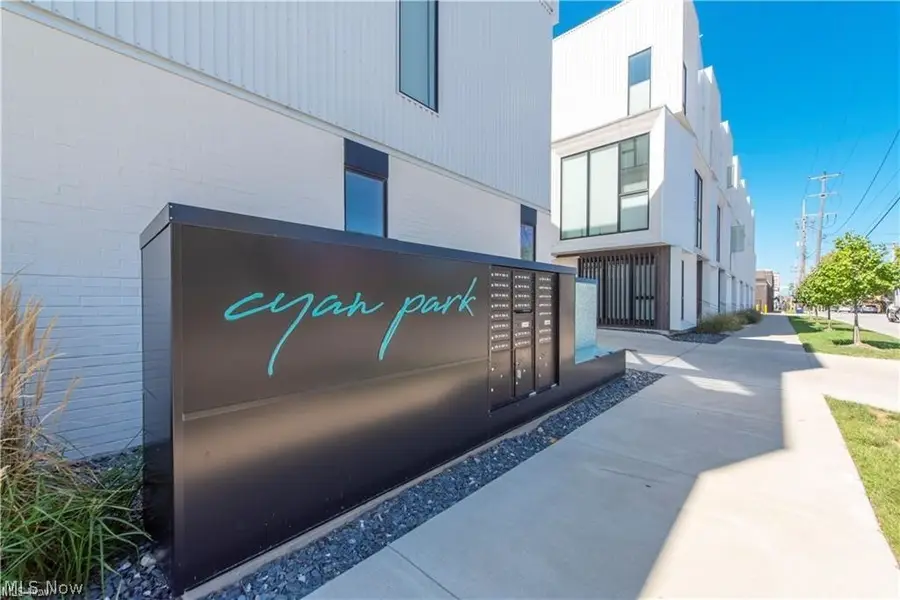 1320 W 58th Street, Cleveland, OH 44102 - #2