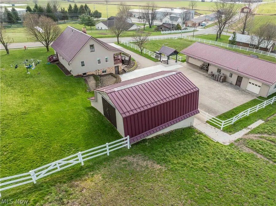 4607 County Road 145, Sugarcreek, OH 44681 - #3