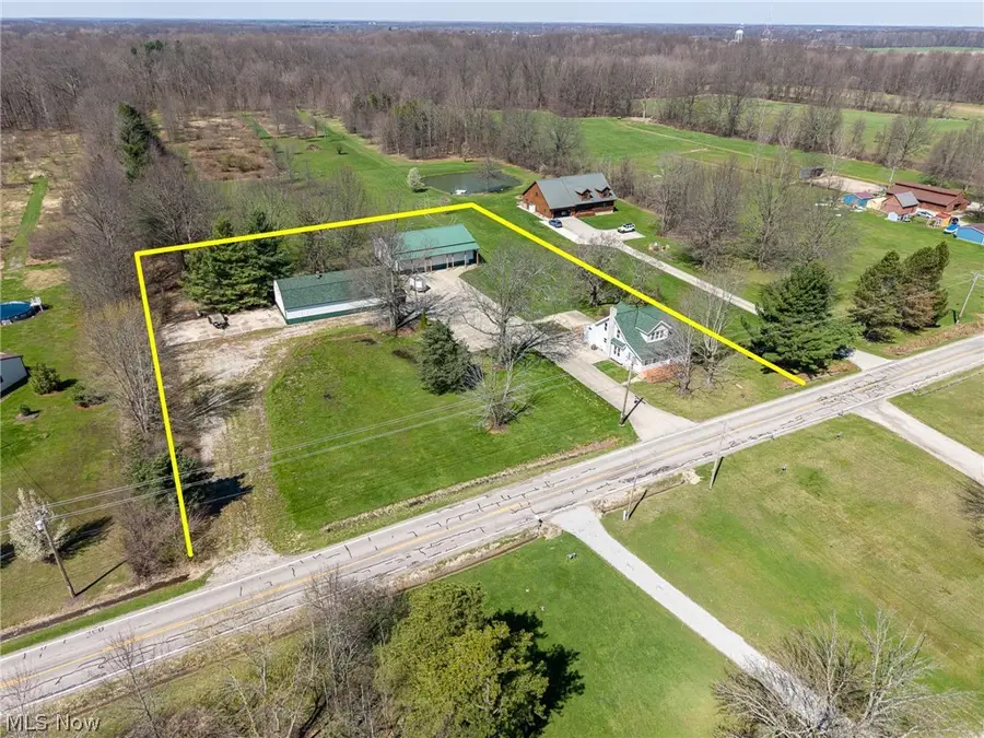 16118 Cowley Road, Grafton, OH 44044 - #2