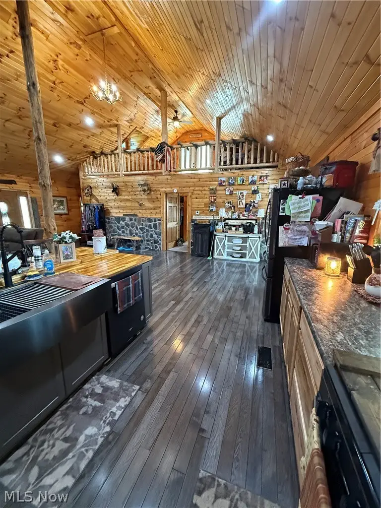 8902 N State Route 78, Caldwell, OH 43724 - #3