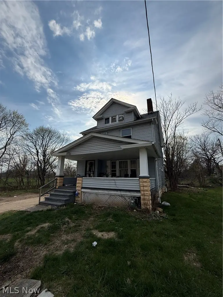 4234 E 111th Street, Cleveland, OH 44105 - #3