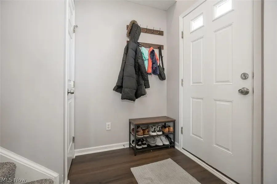 887 Woodfield Lane, Brunswick, OH 44212 - #3