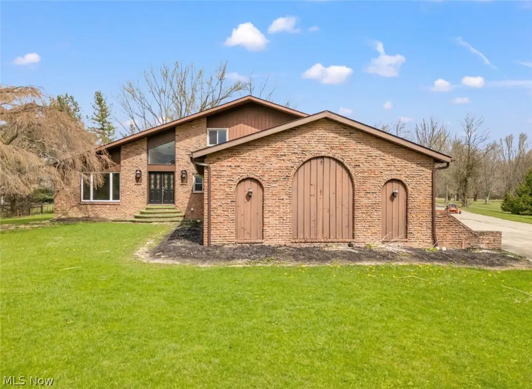 4747 Sharon Copley Road, Medina, OH 44256 - #1