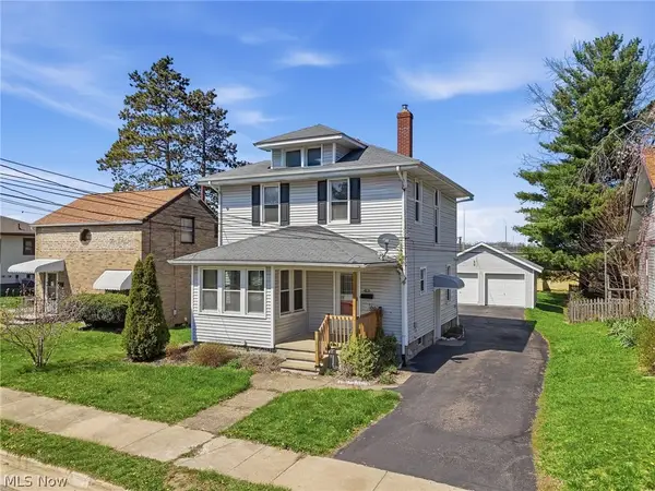 413 Hower Ne Street, North Canton, OH 44720