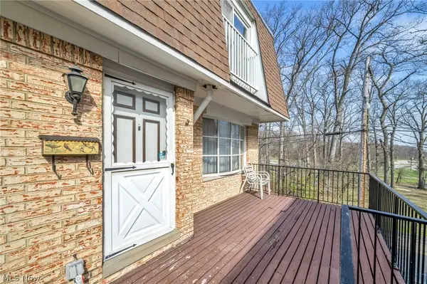 6478 State Road #G6, Parma, OH 44134