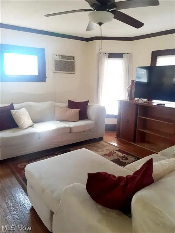 1512 Middle Avenue, Elyria, OH 44035 - #2