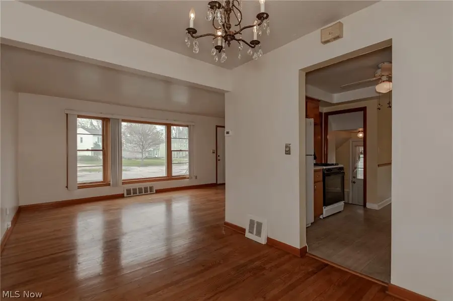 30545 Willow Lane, Willowick, OH 44095 - #3