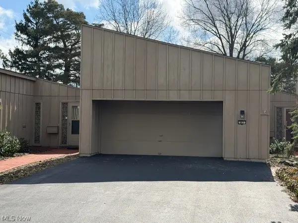 663 Sonora Court, Berea, OH 44017