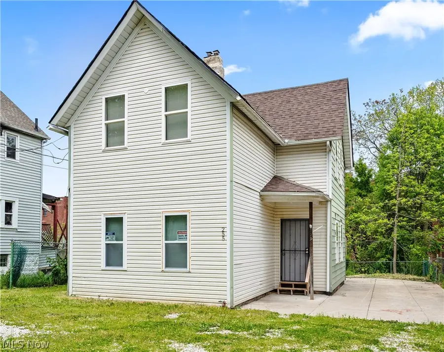 255 Cross Street, Akron, OH 44311 - #2