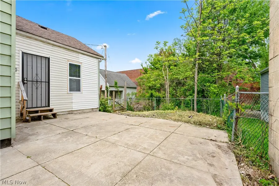 255 Cross Street, Akron, OH 44311 - #3