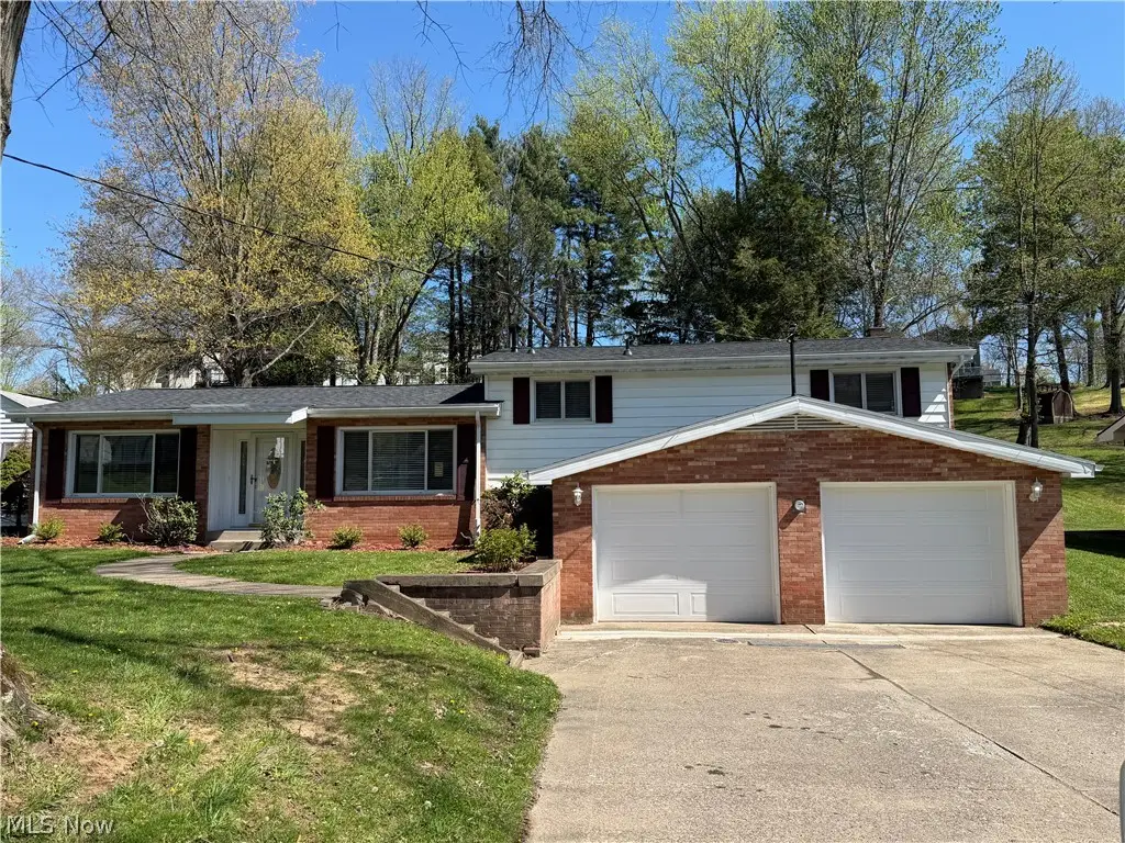 3 Woodland Drive, Vienna, WV 26105 - #1