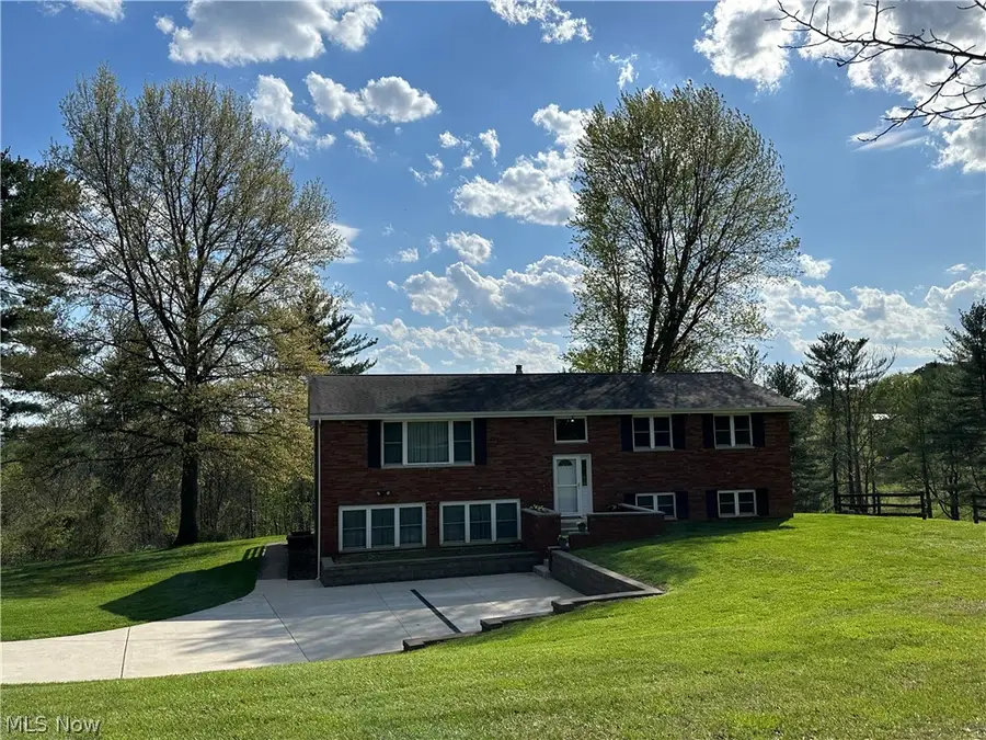 285 A E Miller Road, Lowell, OH 45744 - #2