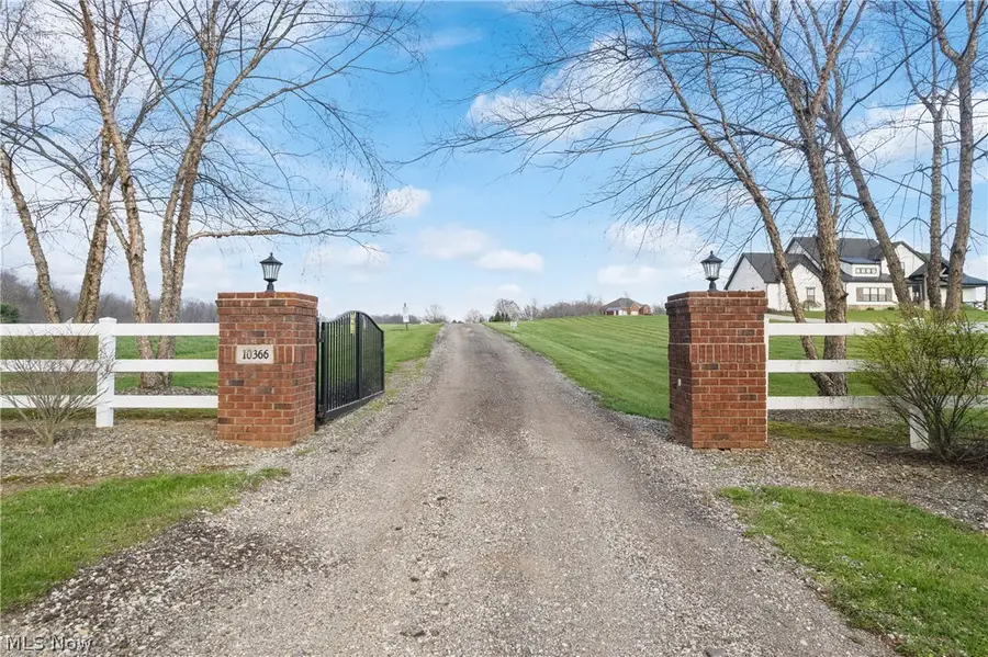 10366 Immel Ne Street, Canton, OH 44721 - #2