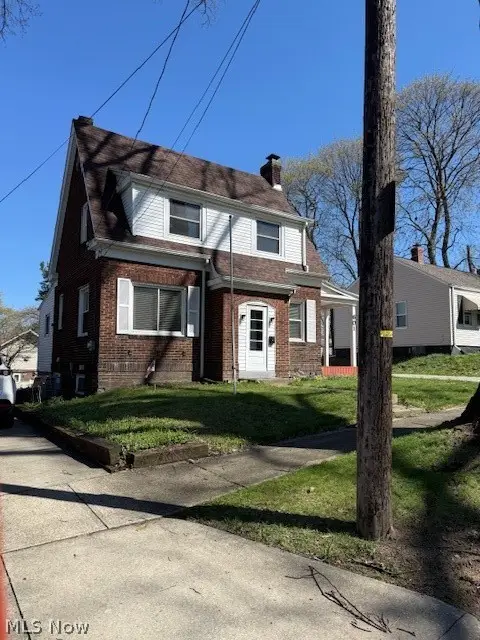 601 Saint Leger Avenue, Akron, OH 44305 - #2