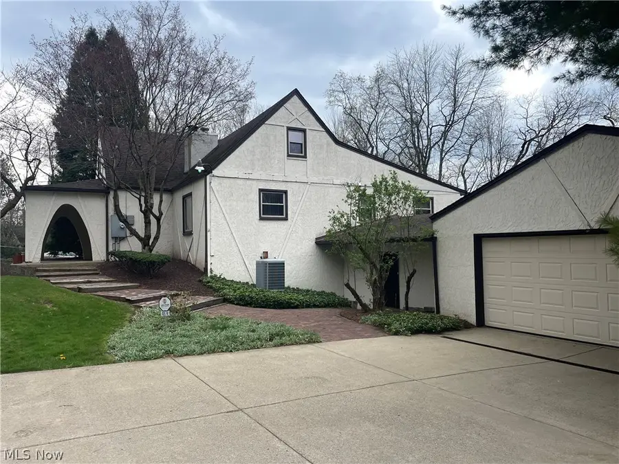 4874 Logan Way, Hubbard, OH 44425 - #3