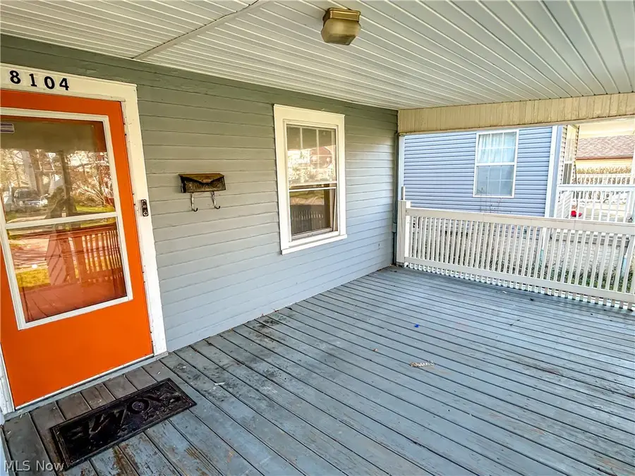 18104 Landseer Road, Cleveland, OH 44119 - #3