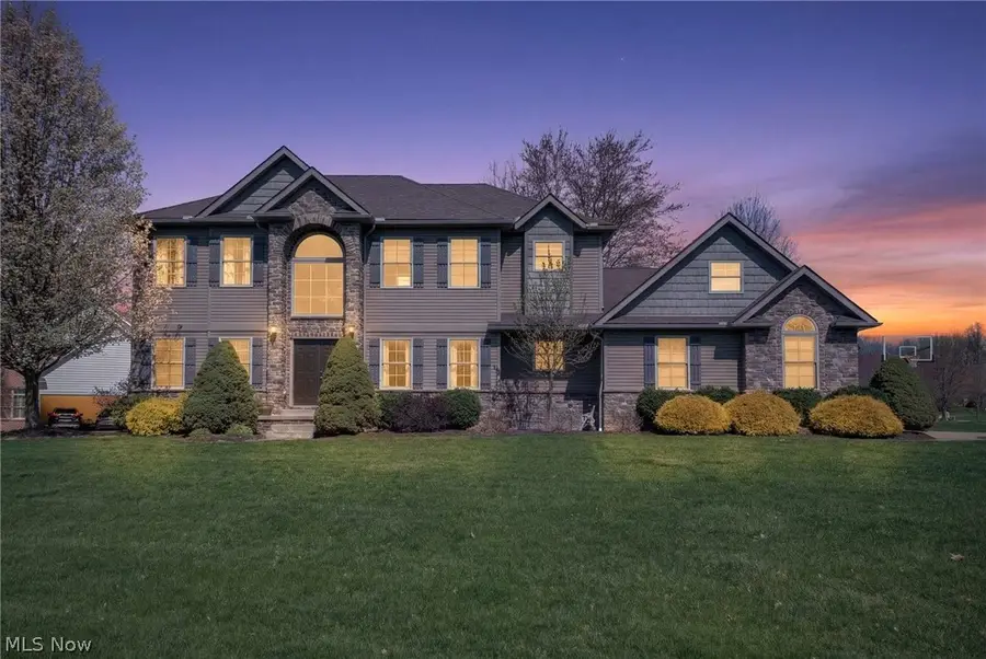 1215 Springbury Drive, Uniontown, OH 44685 - #2