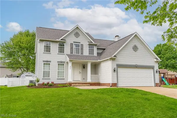 577 Colchester Court, Akron, OH 44319