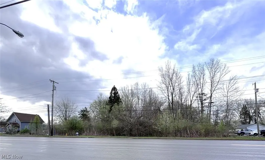 43033 N Ridge Road, Elyria, OH 44035 - #3