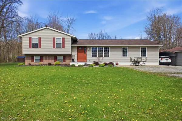 2003 Mahoning Road, Deerfield, OH 44411