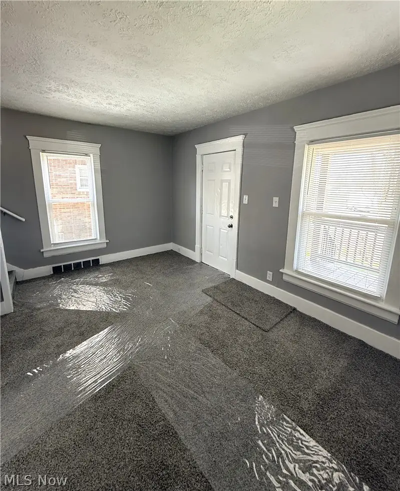 390 Cole Avenue, Akron, OH 44301 - #2