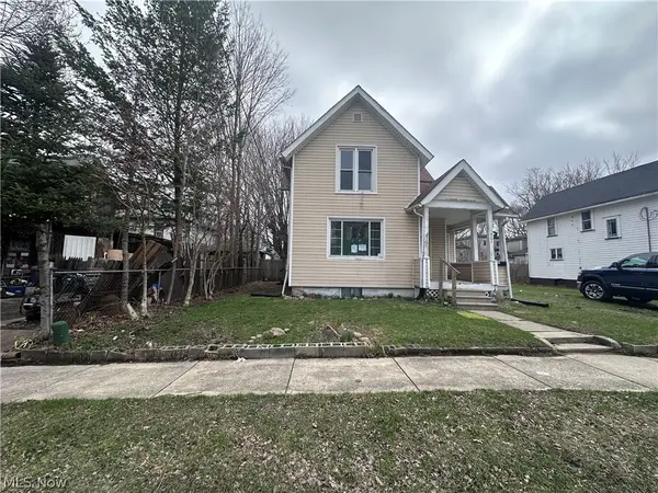 284 Clay, Conneaut, OH 44030