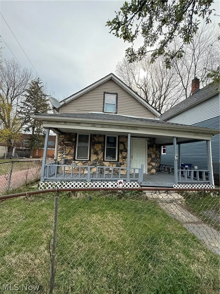 3117 W 68th Street, Cleveland, OH 44102 - #2
